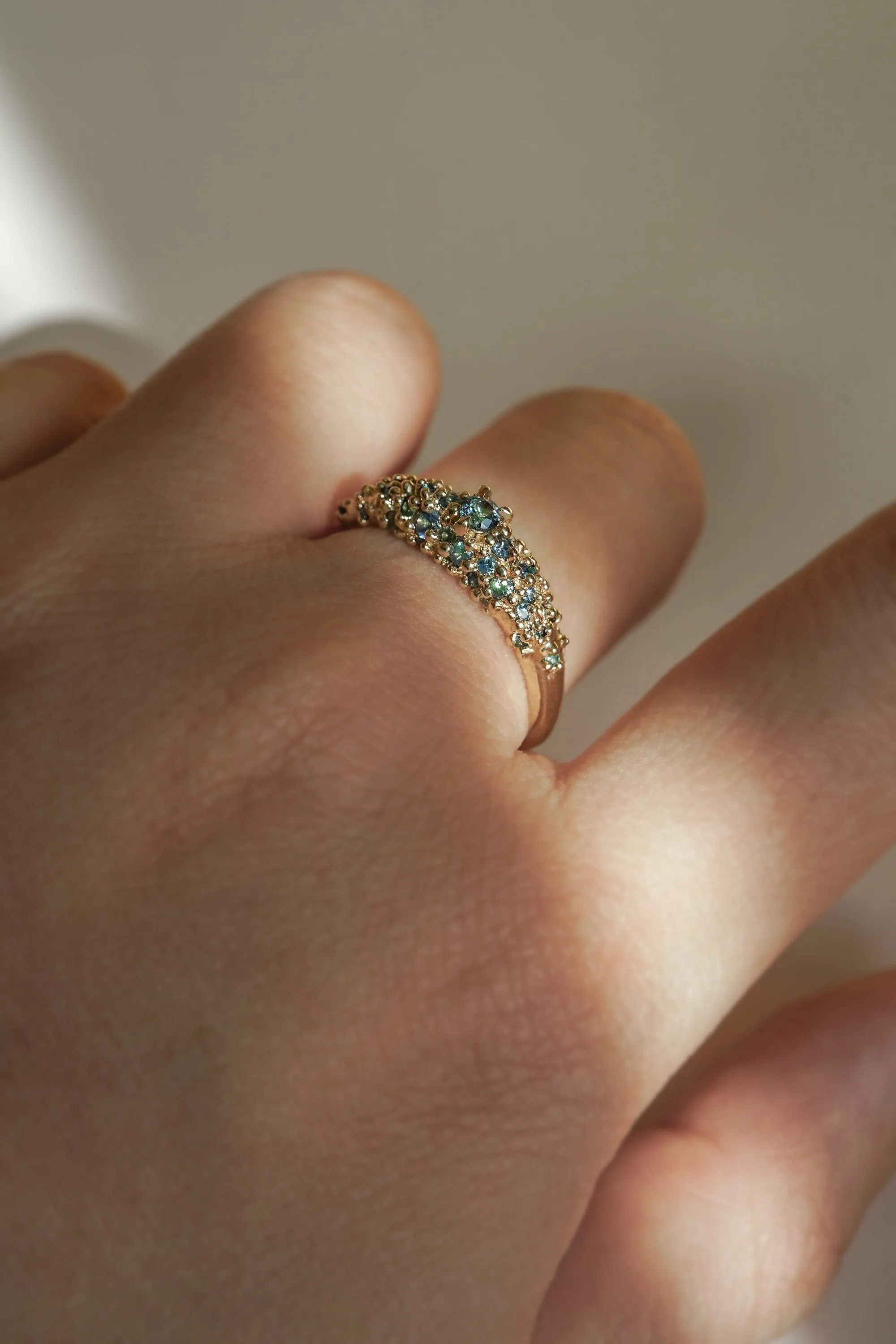 Blue-Green Sapphire and Diamond Mix Moss Signet Ring