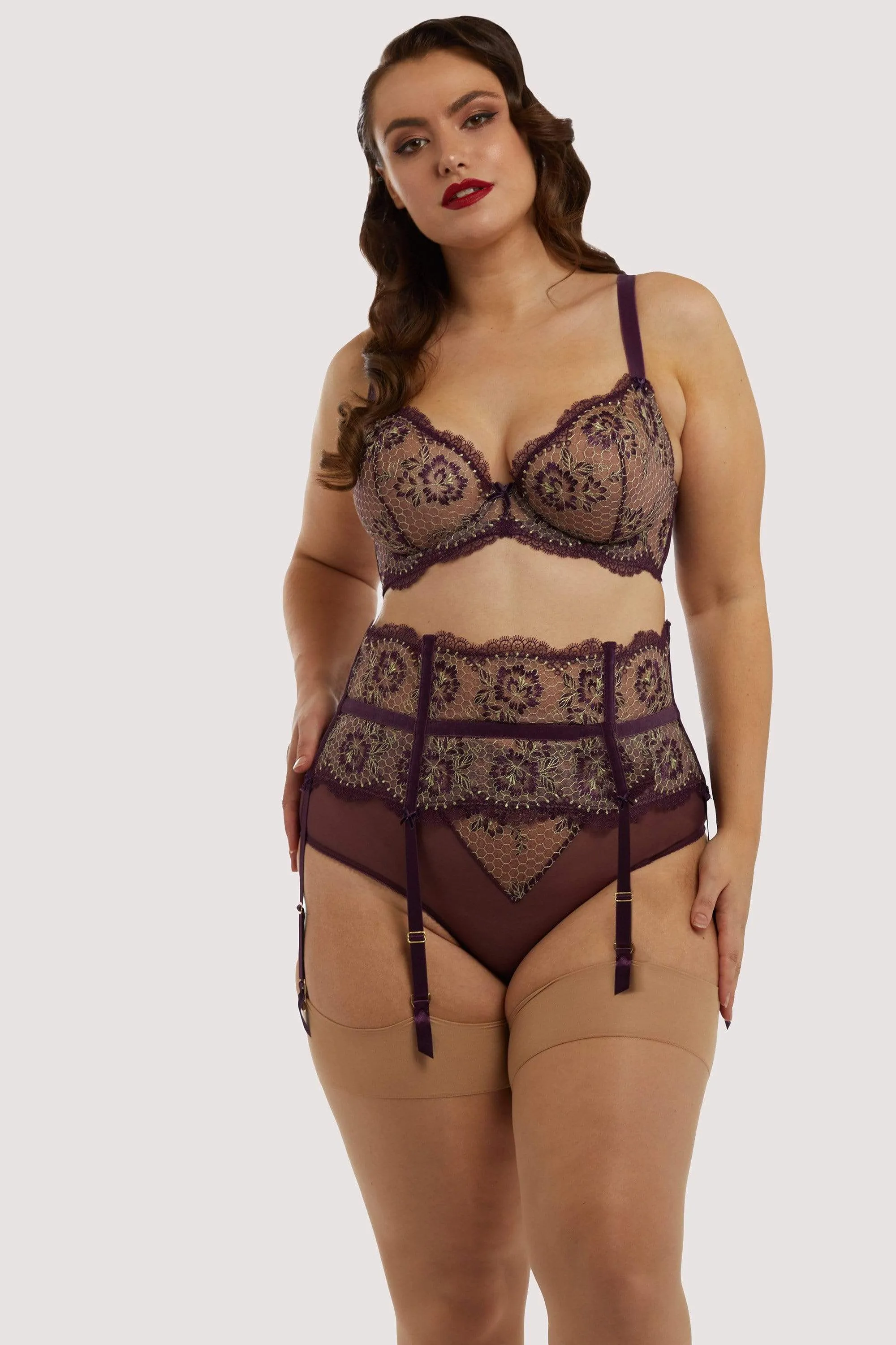 Evelina Aubergine Curve Suspender